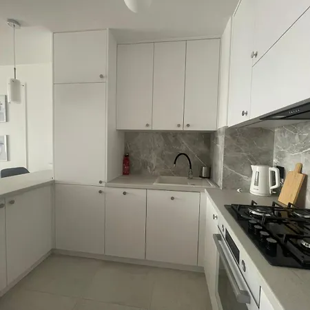 Happy Apartment